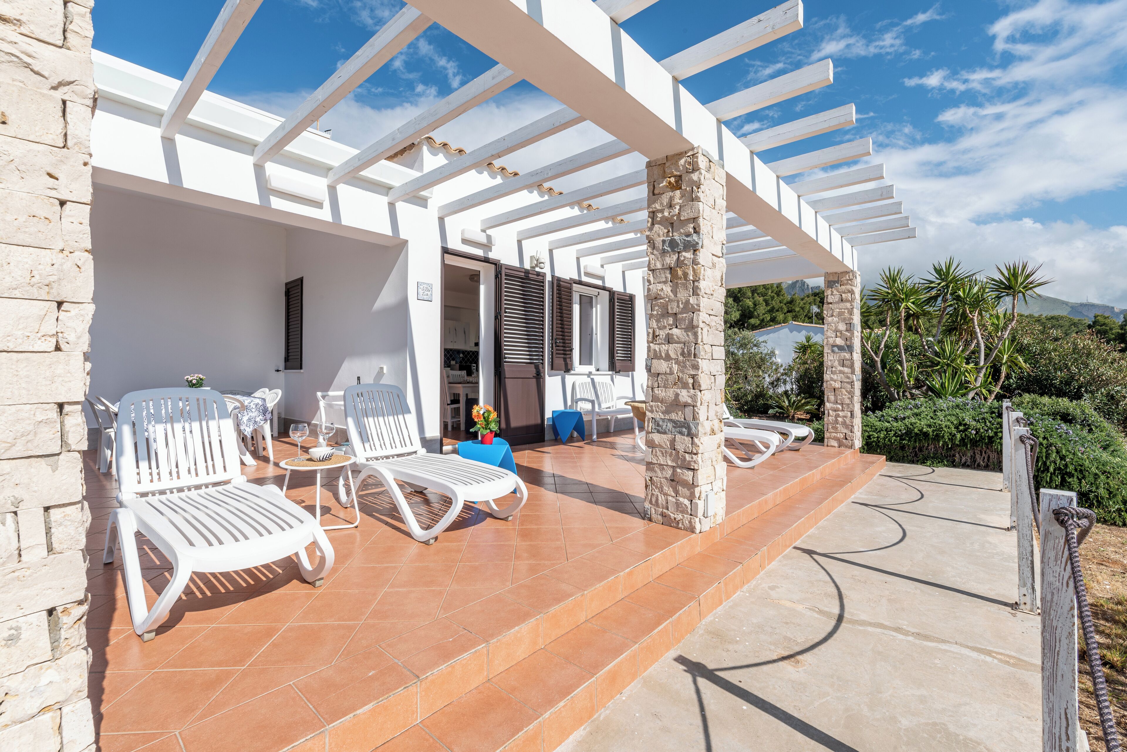 Basic House, Sea View | Terrace/patio