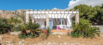 Casa Lia e Nino a San Vito Lo Capo by Wonderful Italy