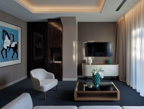 Executive Studio Suite | Living area