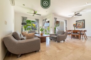 하우스 | 3 개의 침실, 인터넷