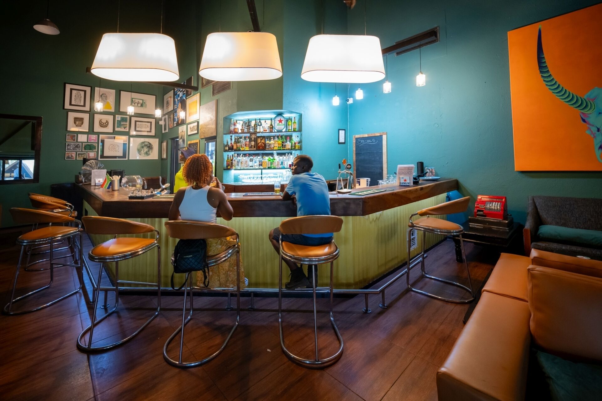 Bar (di hartanah)
