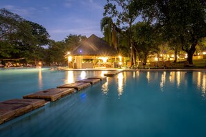 Kolam renang