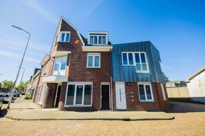 Exterior - Royal 65m2 One Bedroom Apartment (VW-140-A) (Eindhoven)