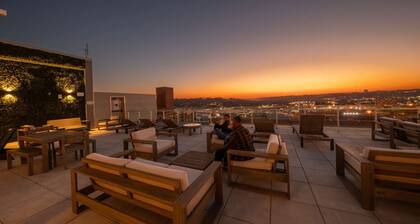 Bengals, King Bed, Free Parking