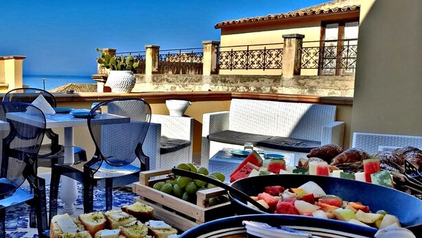 Petit déjeuner buffet