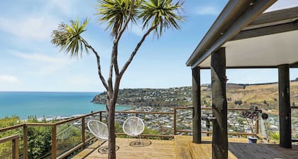 The Ultimate Cecil Wood Stay - Hot Tub, BBQ & Views