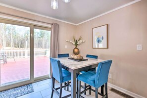 Interior - Metro Atlanta Vacation Home Rental w/ Deck (Hiram)