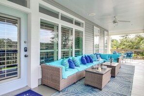 Hús (4 Bedrooms) | Að innan