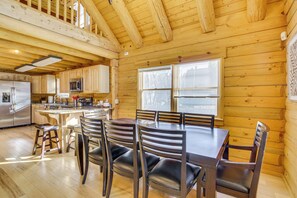 House (3 Bedrooms) | Interior - 2 Mi to Lake Arrowhead Village: Pet-friendly Cabin (Cedar Glen)