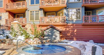 Walk to Lifts: Copper Mtn Condo in Center Village