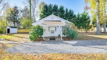 Cottage (2 Bedrooms) | Interior