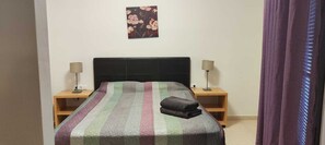 2 Schlafzimmer, Bügeleisen/Bügelbrett, Reisekinderbett, kostenloses WLAN