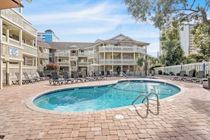 Pool - Azure Escape Giant Spa & Pool By Beach Star (Myrtle Beach)