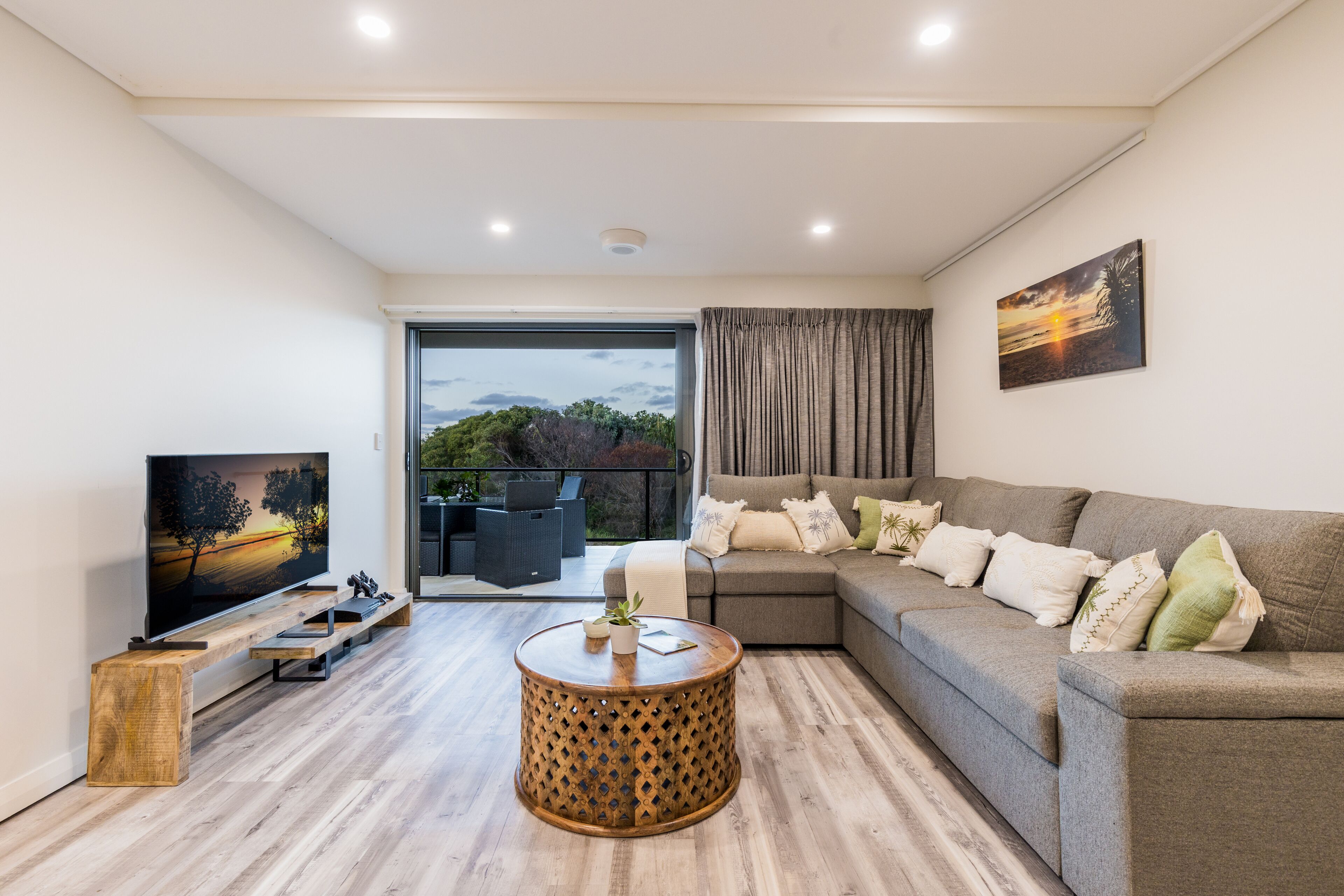 Smart TV, videogames, livros