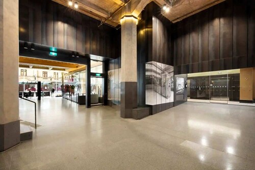 VAQUAY The Gilded Nook in CBD | Unique Tailored Artisan Atelier on Swanston St