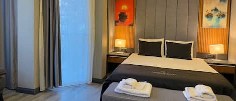 1 habitación, escritorio, espacio para trabajar con laptop y wifi