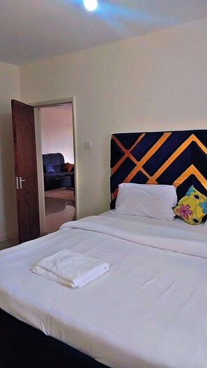 3 Schlafzimmer, Bügeleisen/Bügelbrett, WLAN, Bettwäsche