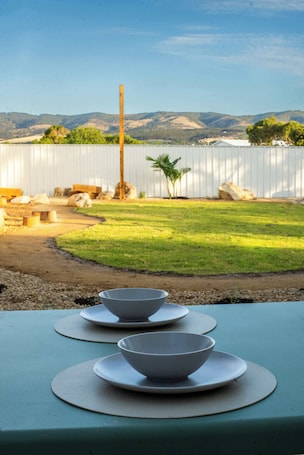 Outdoor dining. Hygge House - 300m to the beach