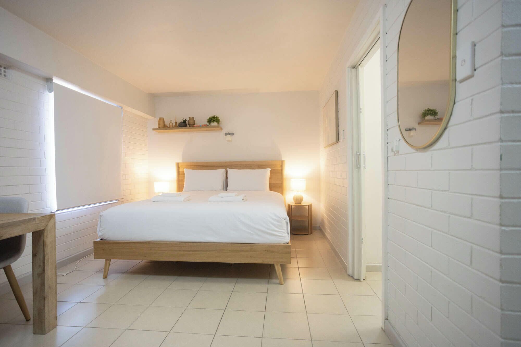 1 chambre, fer et planche à repasser, accès Internet, draps fournis