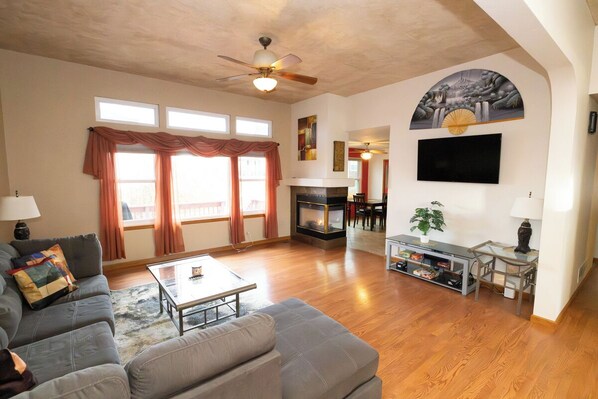 Fireplace - Tuscan Hills Hideaway - 6 Bedrooms, 14 beds, Up to 25 people (Westminster)