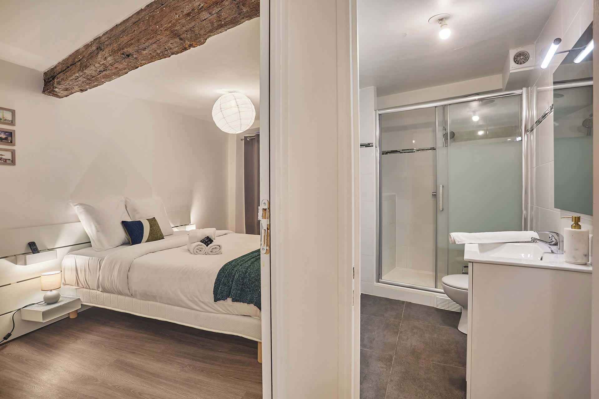 2 Schlafzimmer, Bügeleisen/Bügelbrett, WLAN, Bettwäsche