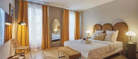 2 dormitorios, tabla de planchar con plancha, wifi y ropa de cama