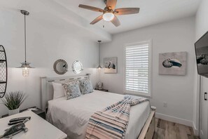 3 habitaciones, tabla de planchar con plancha, cuna de viaje y wifi 