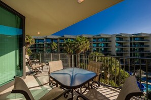 Condo, 2 quartos | Opções para refeição ao ar livre