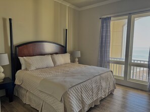 10 bedrooms, iron/ironing board, free WiFi, bed sheets
