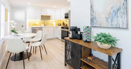 Modern East Boston 2 Bed 2 Bath