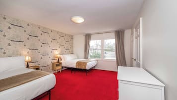 4 habitaciones, cuna de viaje, wifi y ropa de cama