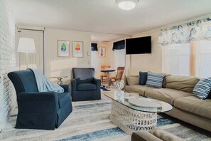 TV - Blue Tides (Wells)
