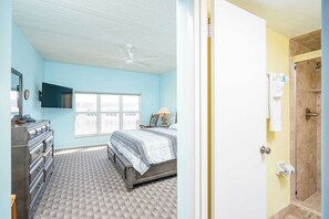 2 bedrooms, iron/ironing board, WiFi, bed sheets - Pier Point South Ocean View Condo B-18 (St. Augustine)