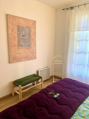 3 habitaciones, tabla de planchar con plancha y wifi gratis