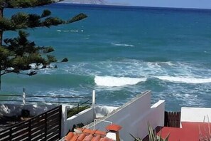 View from property - Asteri Sea View Apartment, Sea Front (Vathianos Kampos)