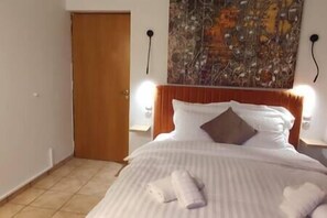 2 Schlafzimmer, Bügeleisen/Bügelbrett, Reisekinderbett, WLAN