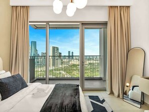 2 makuuhuonetta, silitysrauta/-lauta, vauvan matkasänky, Wi-Fi