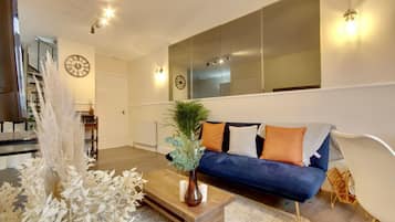 Apartment, 2 Bedrooms | Living area | Flat-screen TV