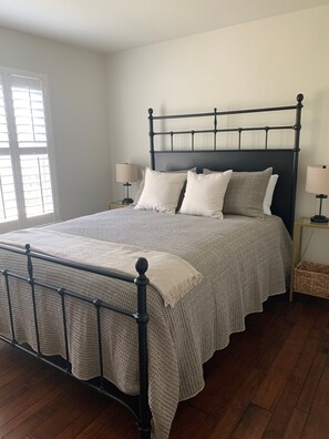 4 Schlafzimmer, Bügeleisen/Bügelbrett, WLAN, Bettwäsche