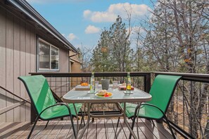 Terrace/patio - Pine Cliff (Flagstaff)