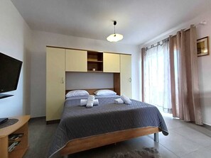 1 habitación, wifi y ropa de cama 