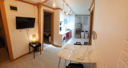 Cozy Two Room Apartment in Gyeongnidan / Noksapyeong