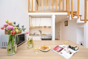 Appartement (0 Bedroom) | Restauration dans la chambre