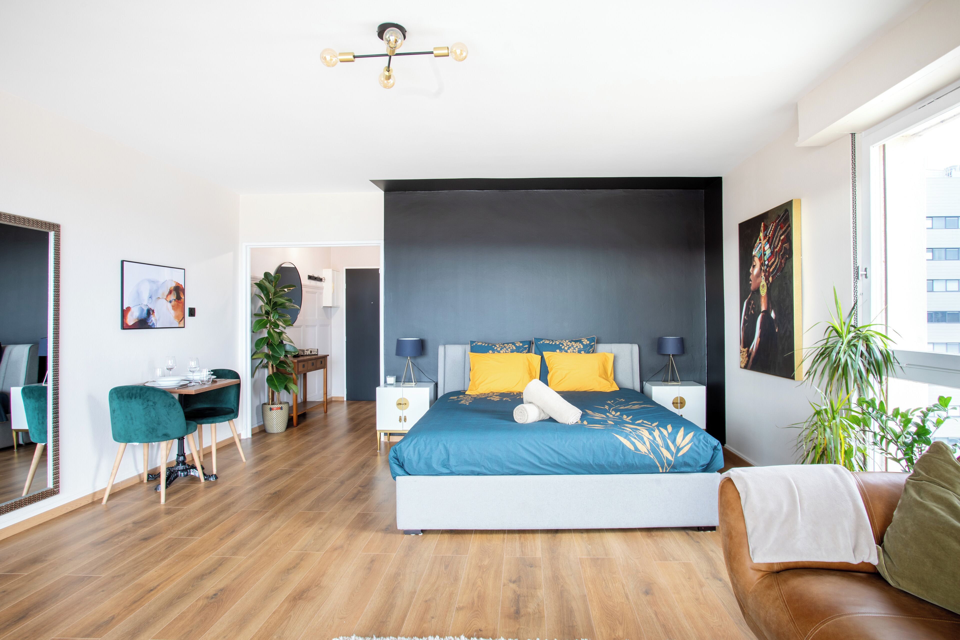 1 chambre, fer et planche à repasser, lit parapluie, Wi-Fi