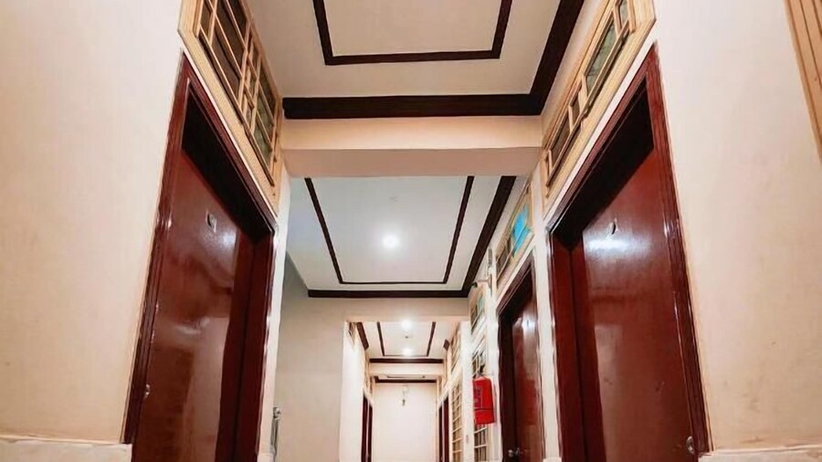 Hotel New Taj International