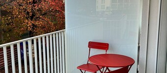 Grape Place With Washing Machine