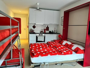 Studio, 1 Bedroom, Balcony | 1 bedroom