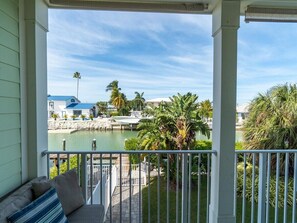 Terrace/patio - Adventures in Sombrero ~ Pet Friendly, Private Pool, 26' Dock (Marathon)