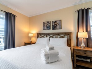 4 bedrooms, iron/ironing board, travel crib, free WiFi