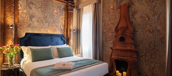 H77 Apartments - Maison D'Art Collection